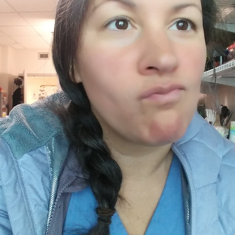 Meet your Posher, Rachel